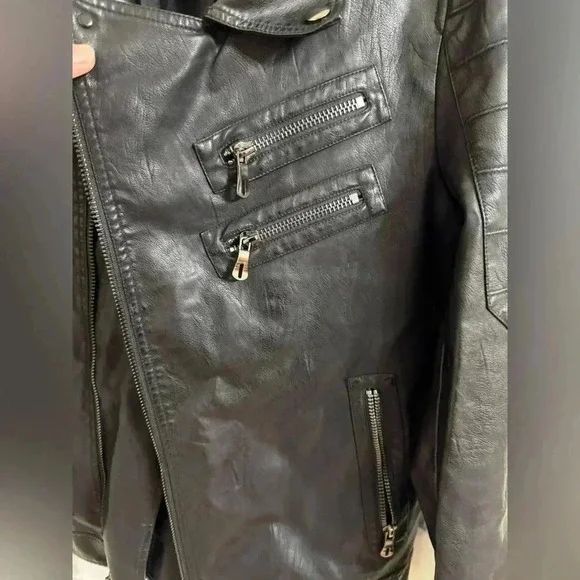 ChouYatou Men's Black Faux Leather Jacket Size: XS - Picture 4 of 16
